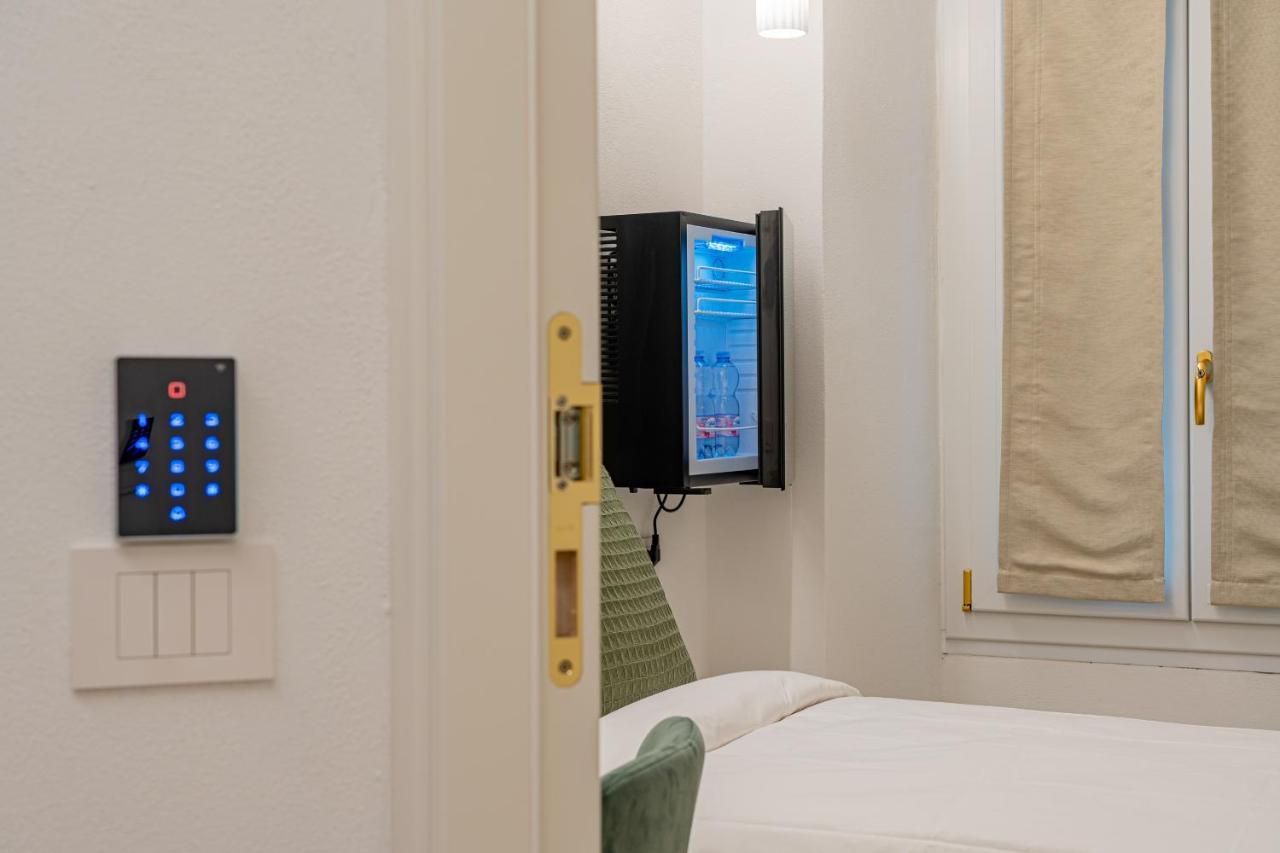 Hotel Unico à Sassari Extérieur photo