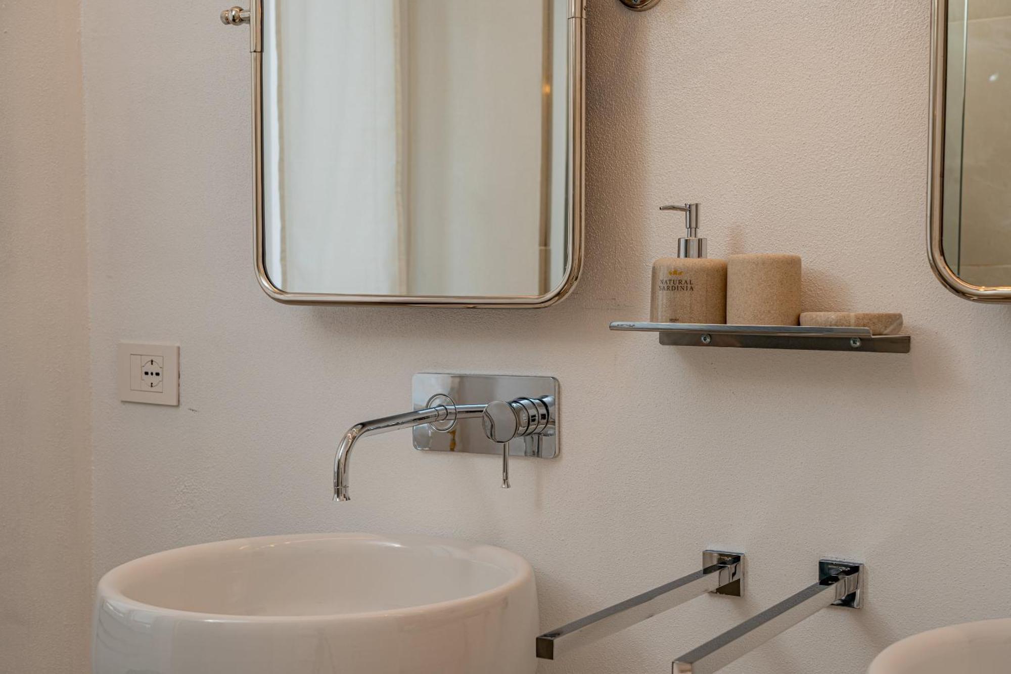 Hotel Unico à Sassari Extérieur photo